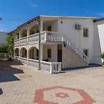 Tusla 3 By Interhome Appartamento Vir