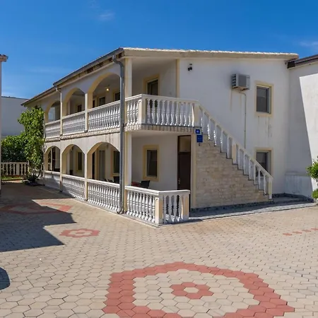 Tusla 3 By Interhome Apartamento Vir